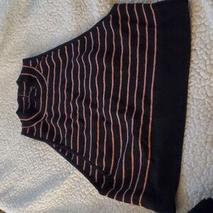 Mock neck, cropped sweater, back details